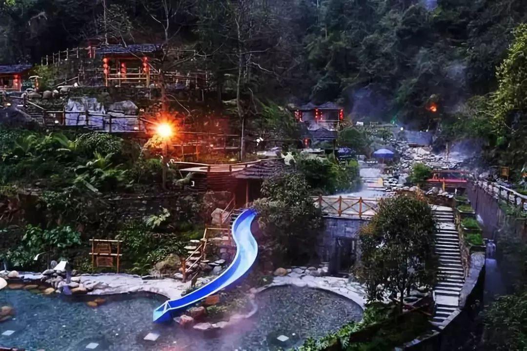 压垮燃油车最后的稻草？三星宣告：27年量产固态电池，10分钟充满