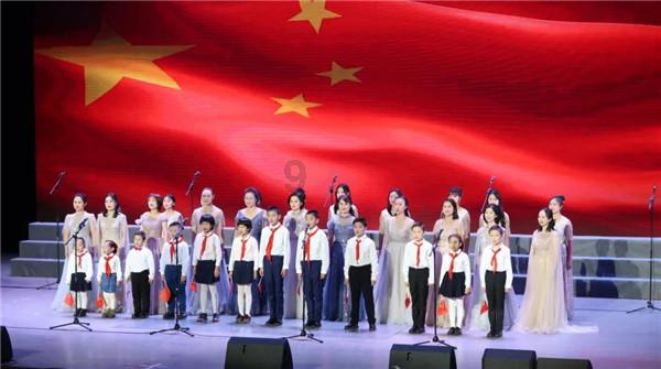 163棵苹果树一夜之间被毁！警犬出动揪出“黑手”，“黑手”是何人？游戏画面